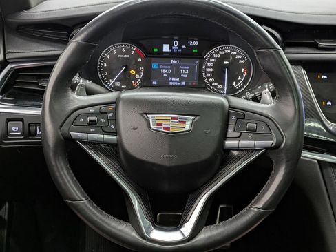 Used 2024 Cadillac XT6 Sport AWD/4WD image 27