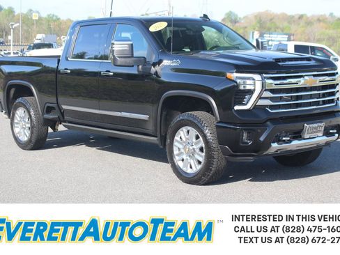 Used 2025 Chevrolet Silverado 2500 High Country w/ Technology Package AWD/4WD image 1