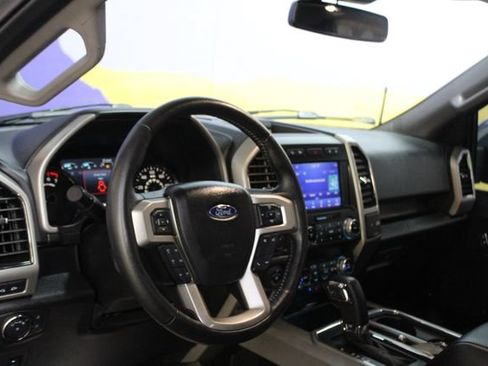 Used 2020 Ford F150 Lariat w/ Equipment Group 502A Luxury AWD/4WD image 14