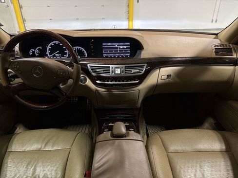 Used 2013 Mercedes-Benz S 550 4MATIC image 10