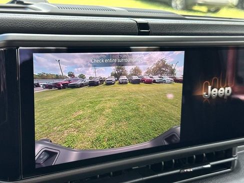 New 2026 Jeep Gladiator Sport AWD/4WD image 35