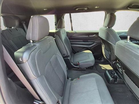 Used 2024 Jeep Grand Cherokee L Laredo RWD image 13