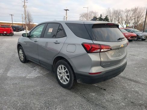Certified 2023 Chevrolet Equinox LS w/ LS Convenience Package image 3