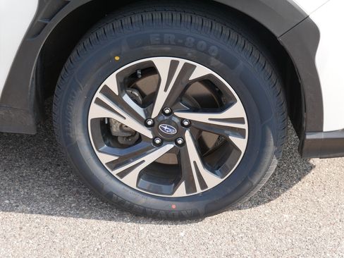 Used 2024 Subaru Crosstrek 2.0i Premium AWD/4WD image 15