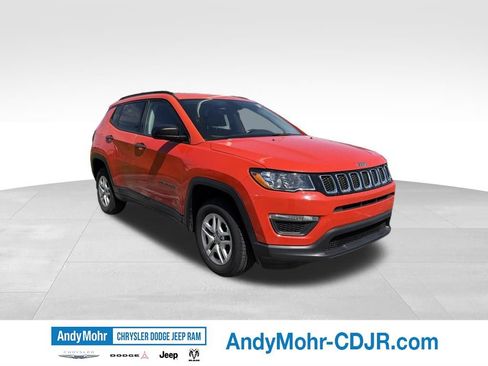Used 2017 Jeep Compass Sport w/ Cold Weather Group AWD/4WD image 1