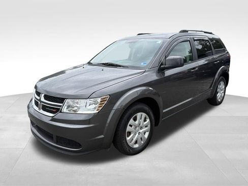 Used 2017 Dodge Journey SE w/ Flexible Seating Group FWD image 5