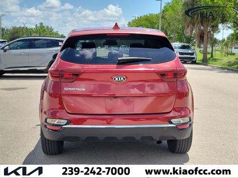 Used 2022 Kia Sportage LX FWD image 5