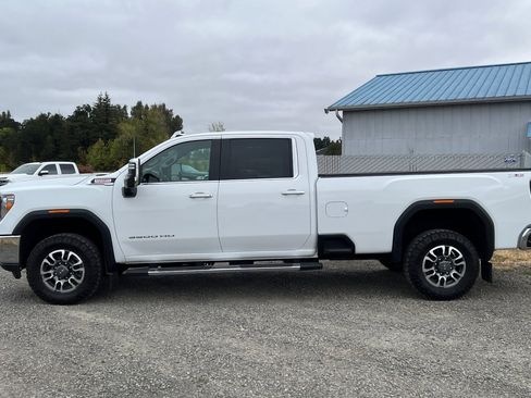 Used 2022 GMC Sierra 3500 SLT image 7