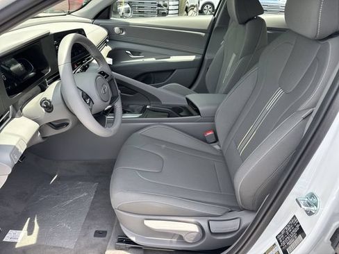 New 2026 Hyundai Elantra Sport FWD image 11