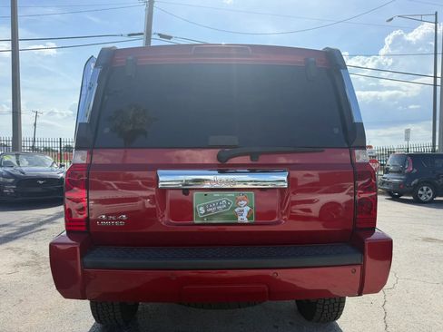 Used 2006 Jeep Commander Limited AWD/4WD image 5