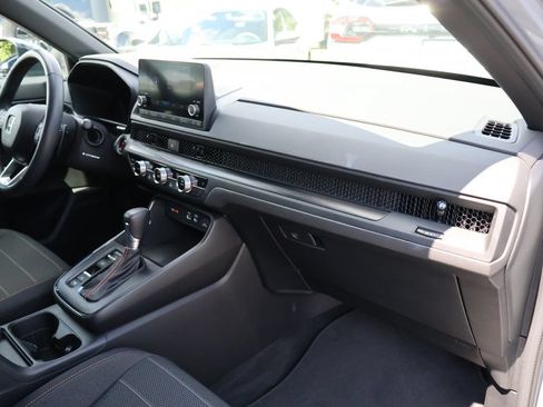 Certified 2023 Honda CR-V Sport image 9