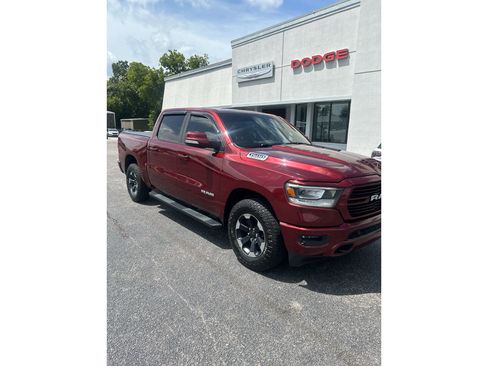 Used 2020 RAM 1500 Big Horn AWD/4WD image 2
