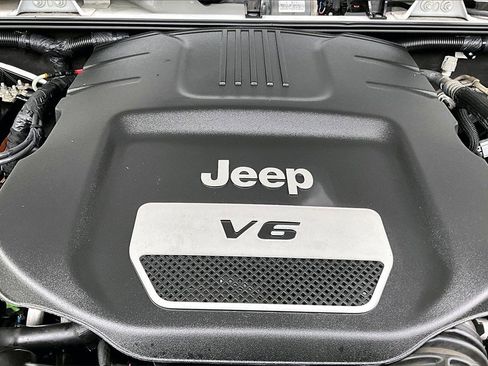 Used 2017 Jeep Wrangler Unlimited Sport w/ Quick Order Package 24S image 35