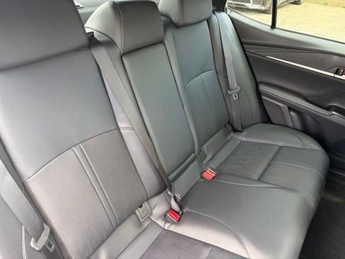 Used 2025 Toyota Camry XSE FWD image 33