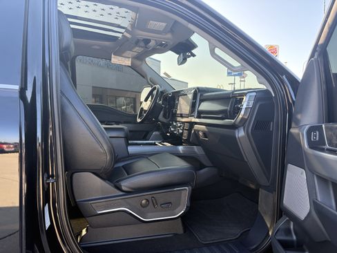 Used 2024 Ford F250 Lariat w/ Lariat Ultimate Package image 8