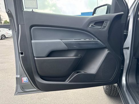 Used 2021 Chevrolet Colorado Z71 w/ Safety Package image 18