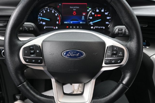 Certified 2023 Ford Explorer XLT AWD/4WD image 10