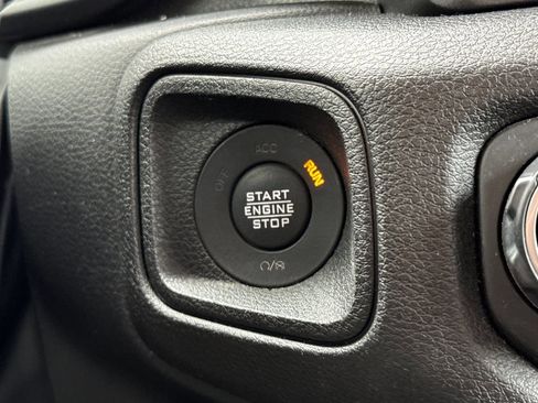 Used 2024 Jeep Wrangler Sport S image 33