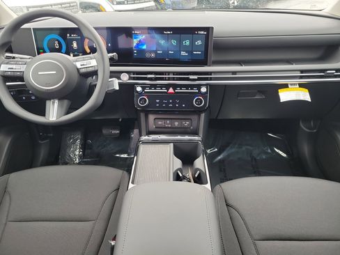 New 2026 Hyundai Tucson Blue SE image 7