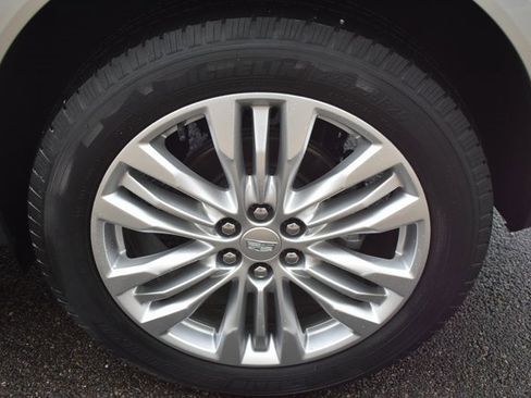 Used 2019 Cadillac XT5 Premium Luxury image 47