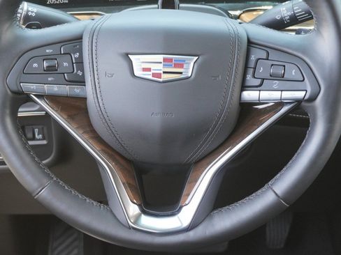Used 2024 Cadillac Escalade Sport Platinum w/ LPO, ONYX Package RWD image 32