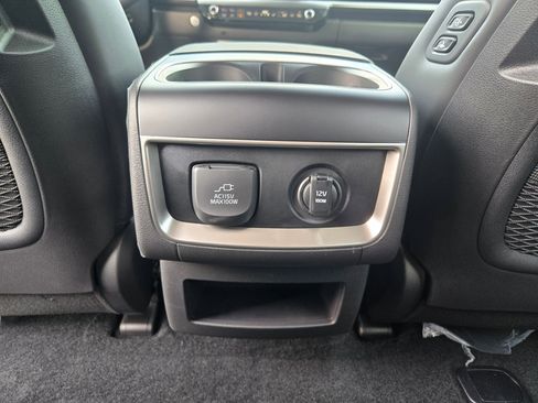 New 2026 Kia Carnival SX image 27