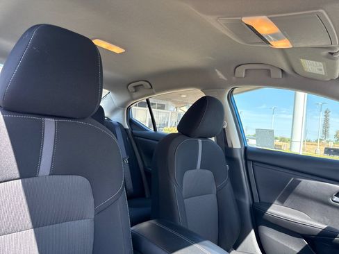 Used 2024 Nissan Sentra SV FWD image 15