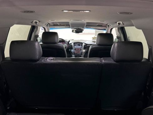 Used 2016 GMC Yukon XL SLT RWD image 25