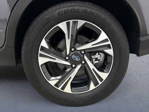 Used 2024 Subaru Crosstrek 2.0i Premium image 21