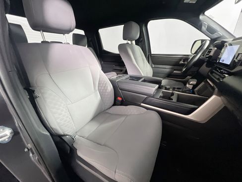 Used 2025 Toyota Tundra SR5 w/ SR5 Convenience Package image 31