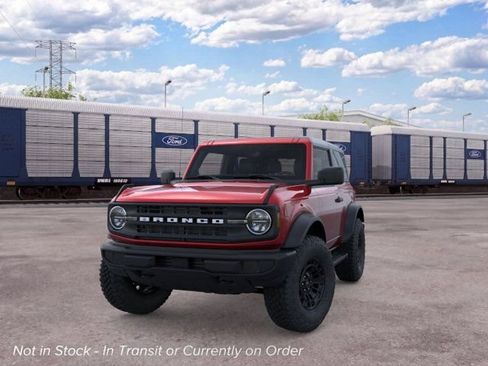New 2026 Ford Bronco 2-Door w/ Sasquatch Package AWD/4WD image 2