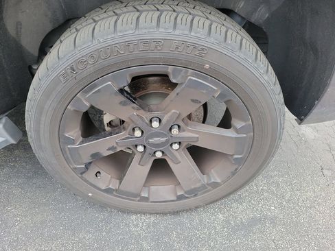 Used 2016 Chevrolet Tahoe LT image 15