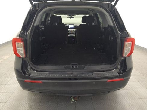 Used 2021 Ford Explorer XLT RWD image 29