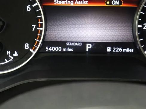 Used 2024 Nissan Pathfinder SV FWD image 28
