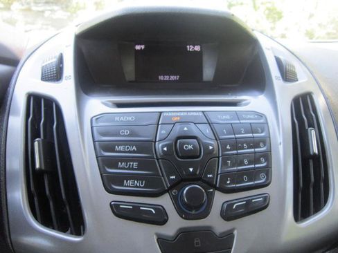 Used 2016 Ford Transit Connect XLT FWD image 12