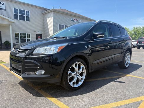 Used 2014 Ford Escape Titanium AWD/4WD image 2