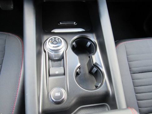 Used 2025 Ford Explorer ST-Line AWD/4WD image 22