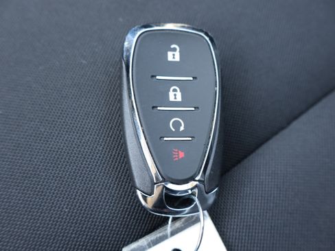 Used 2025 Chevrolet TrailBlazer LT AWD/4WD image 25