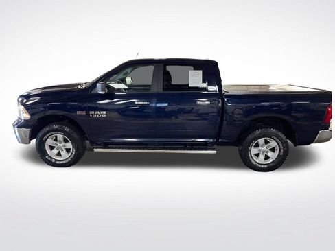 Used 2017 RAM 1500 Classic SLT w/ Luxury Group AWD/4WD image 2