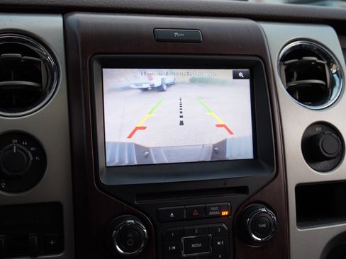 Used 2013 Ford F150 King Ranch w/ King Ranch Luxury Pkg image 30