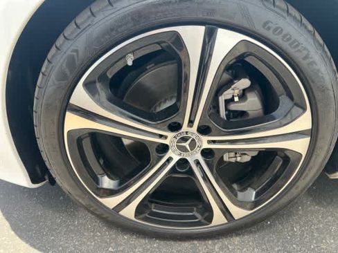Certified 2022 Mercedes-Benz C 300 Sedan image 10