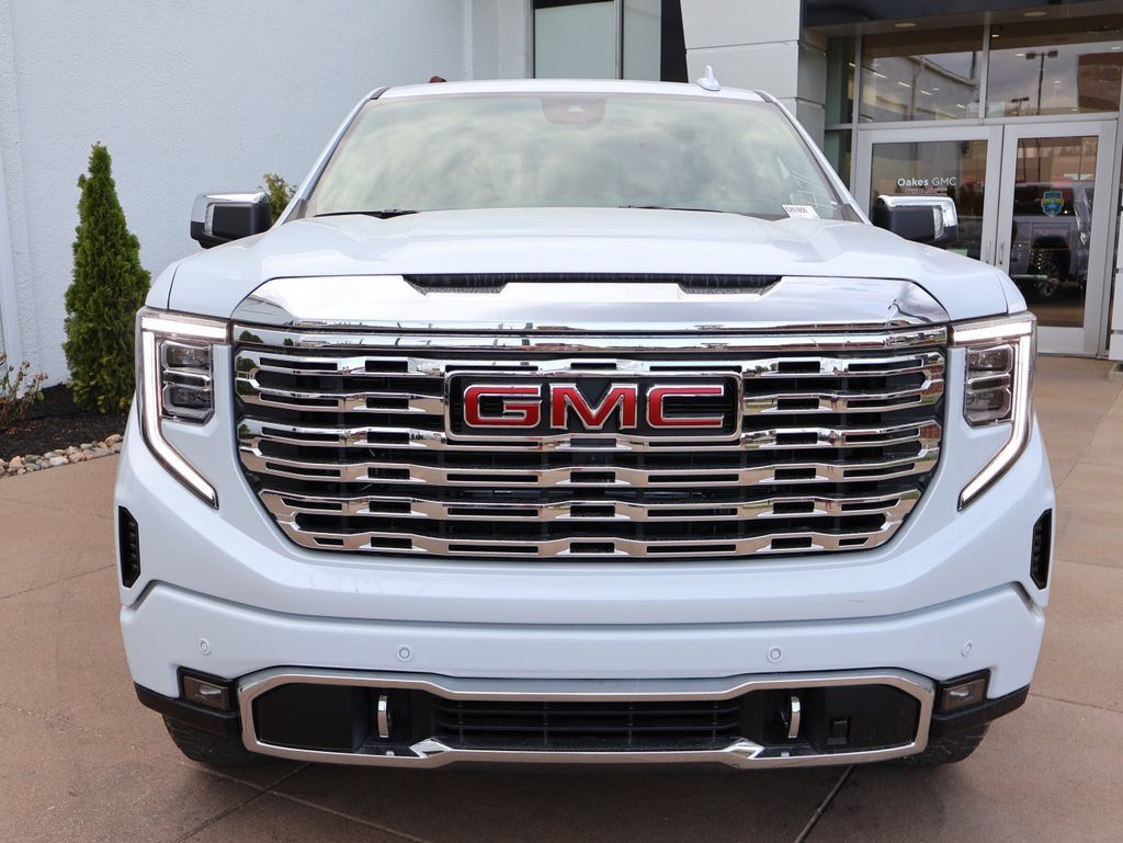 New 2026 GMC Sierra 1500 Denali w/ Technology Package AWD/4WD image 2