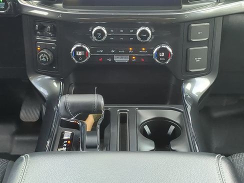 Certified 2021 Ford F150 XLT w/ Equipment Group 302A High image 17