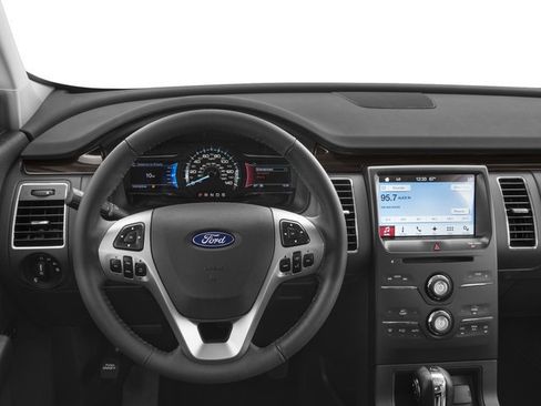 Used 2018 Ford Flex SEL image 10