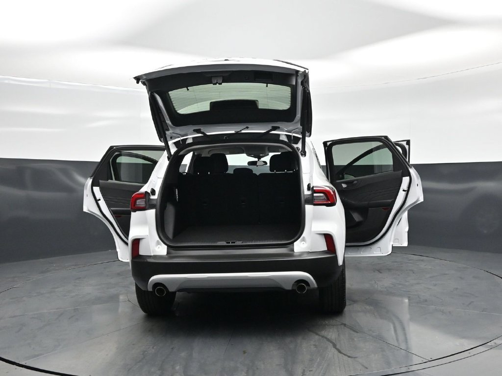 Certified 2023 Ford Escape Active FWD image 18