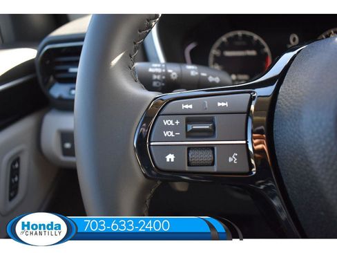 New 2025 Honda Pilot EX-L image 12