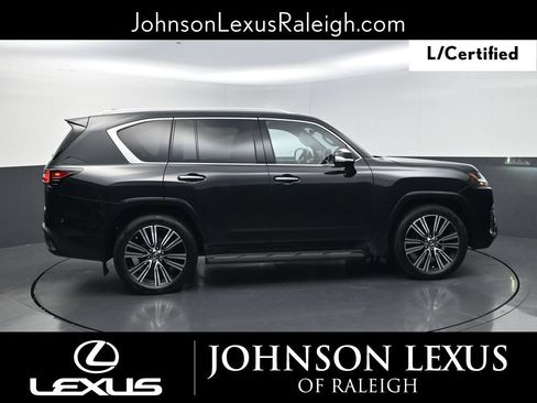 Certified 2025 Lexus LX 600 4WD w/ Accessory Package (2T) image 6