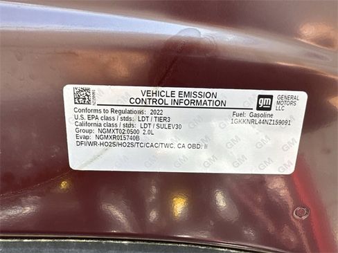 Used 2022 GMC Acadia SLE image 25