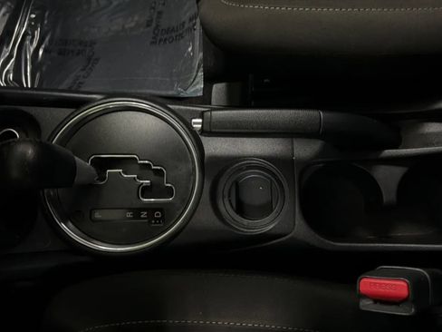 Used 2016 Mitsubishi Outlander Sport ES FWD image 12