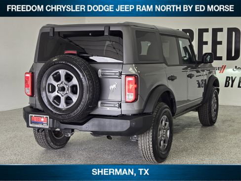 Used 2025 Ford Bronco Big Bend image 3